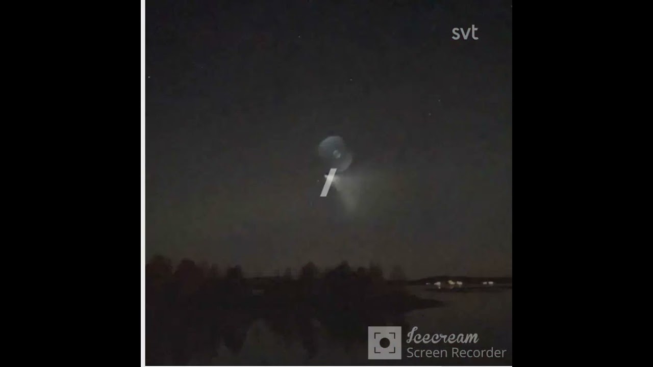 للمرة الثانية ضوء غامض في سماء السويد