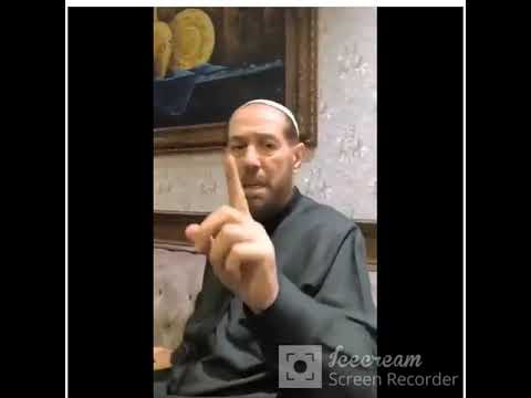 فيديو: مفتى سوريا "أحمد حسون"  وسوريون يقتحمون منزله