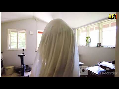 منذ 13 عاماً..   يعزل نفسه في غابة بالسويد بسبب مرض نادر غريب