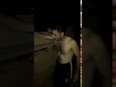 الفيديو الأول لإلقاء القبض على الطيار الذي اسقطت طائرته الأربعاء في ادلب