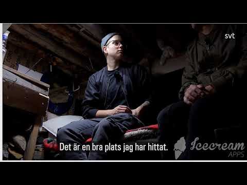 طالب لجوء في السويد مرفوض ومهدد بالترحيل يعيش في غابة سويدية منذ 5 سنوات