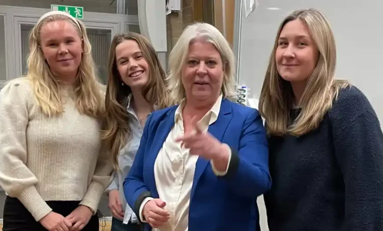 Socialtjanstminister 2.jpg 1