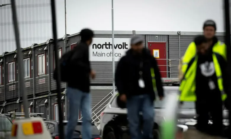 7d205a3e ea46 41f0 9075 faa04d1e0718