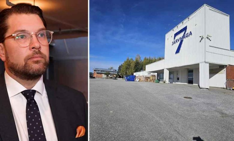 alkompis DUxJmH9a3f 1536x864 1