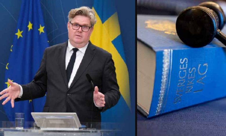 44444444444444444444444444 1