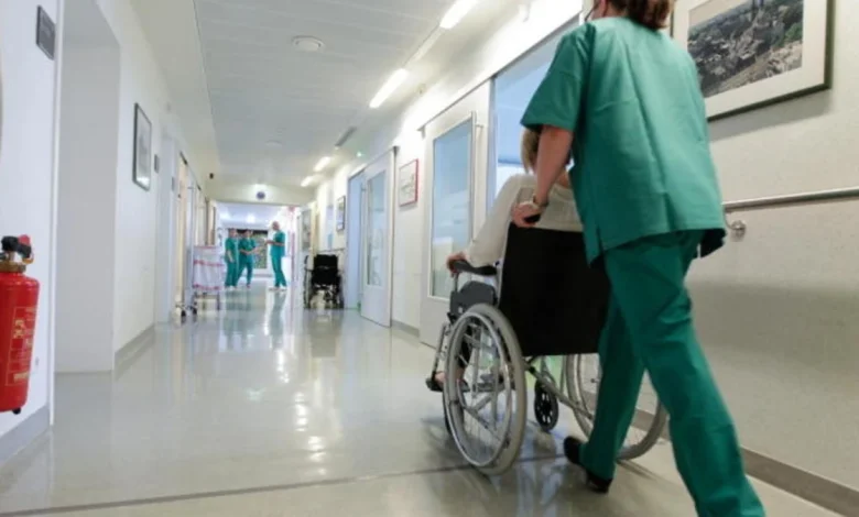 Picture title binary