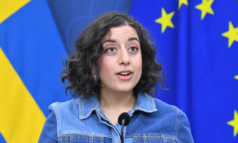 b3c32ff5 374c 4c4f 8a69 122b876b1c97