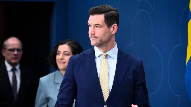 وزير الهجرة السويدي يوهان فورسيل (Johan Forssell – Moderaterna) أن مشروع قانون جديد لمعالجة ما يُعرف بملف ترحيل المراهقين