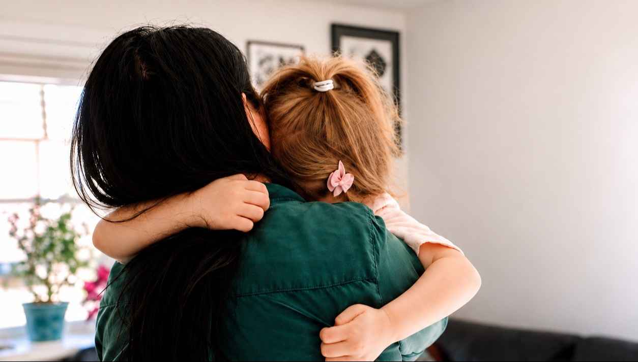 السويد: طفلة تُعالج منذ 3 سنوات من مرض قلب لم تكن مصابة به والتحقيق يمتد لعشرات الأطفال 1 2 1